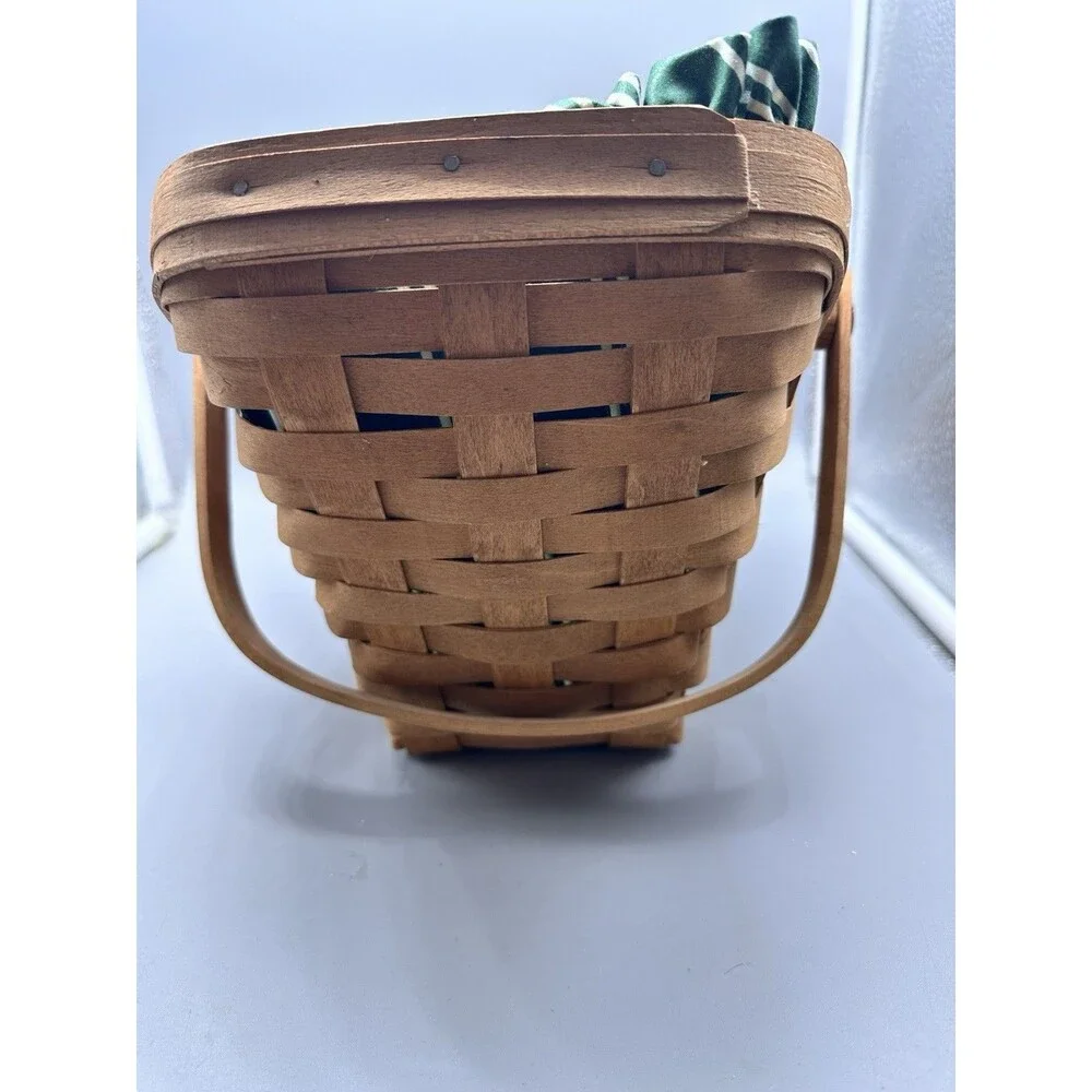 Longaberger handle vegetable